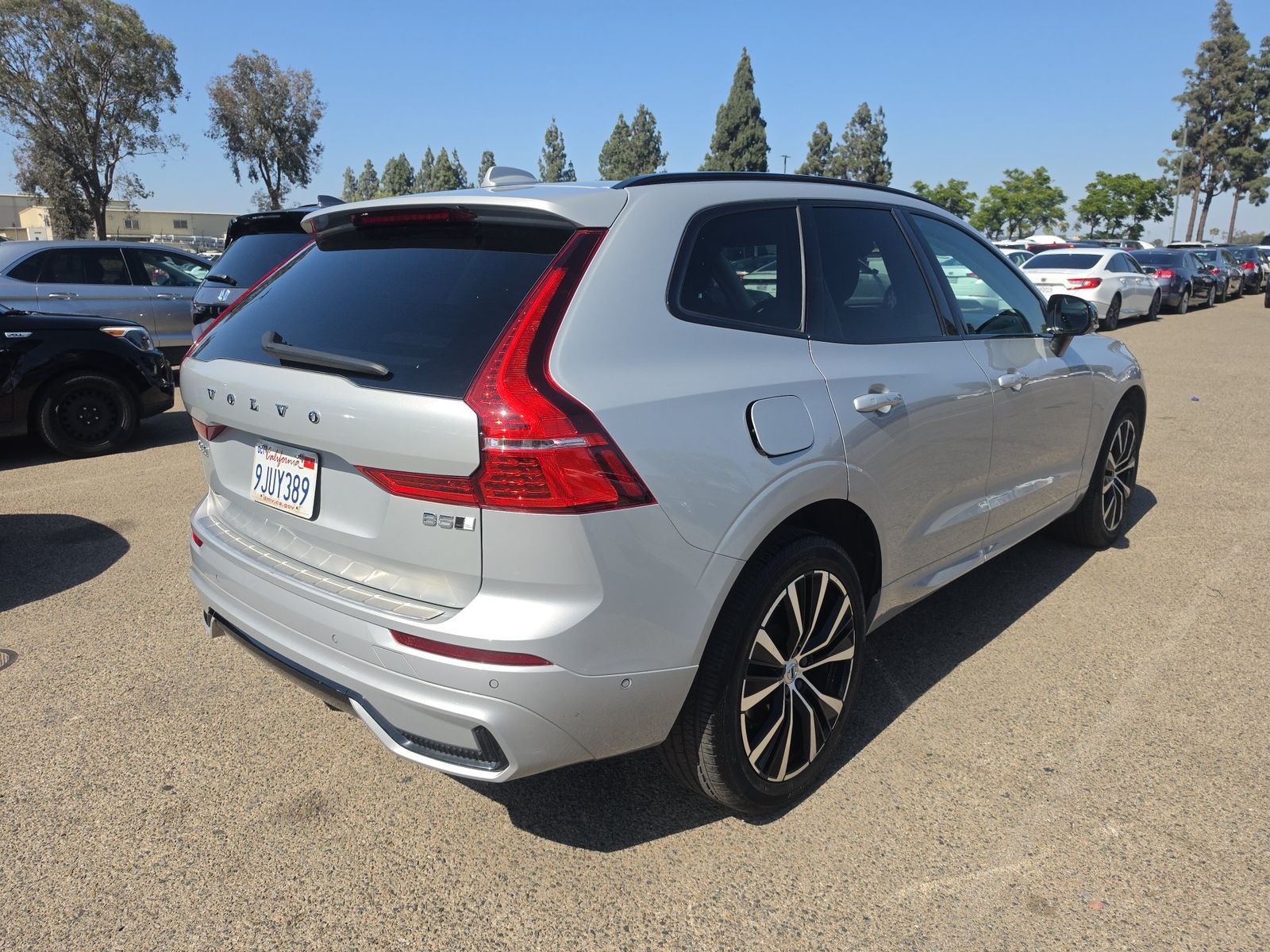 2023 Volvo XC60 B5 Plus AWD