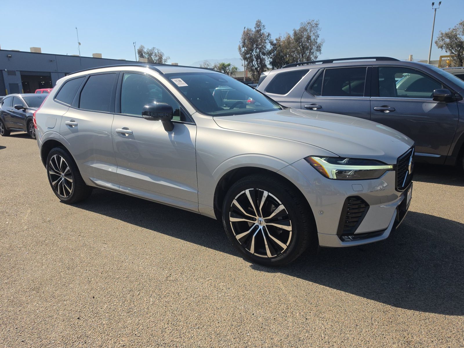 2023 Volvo XC60 B5 Plus AWD