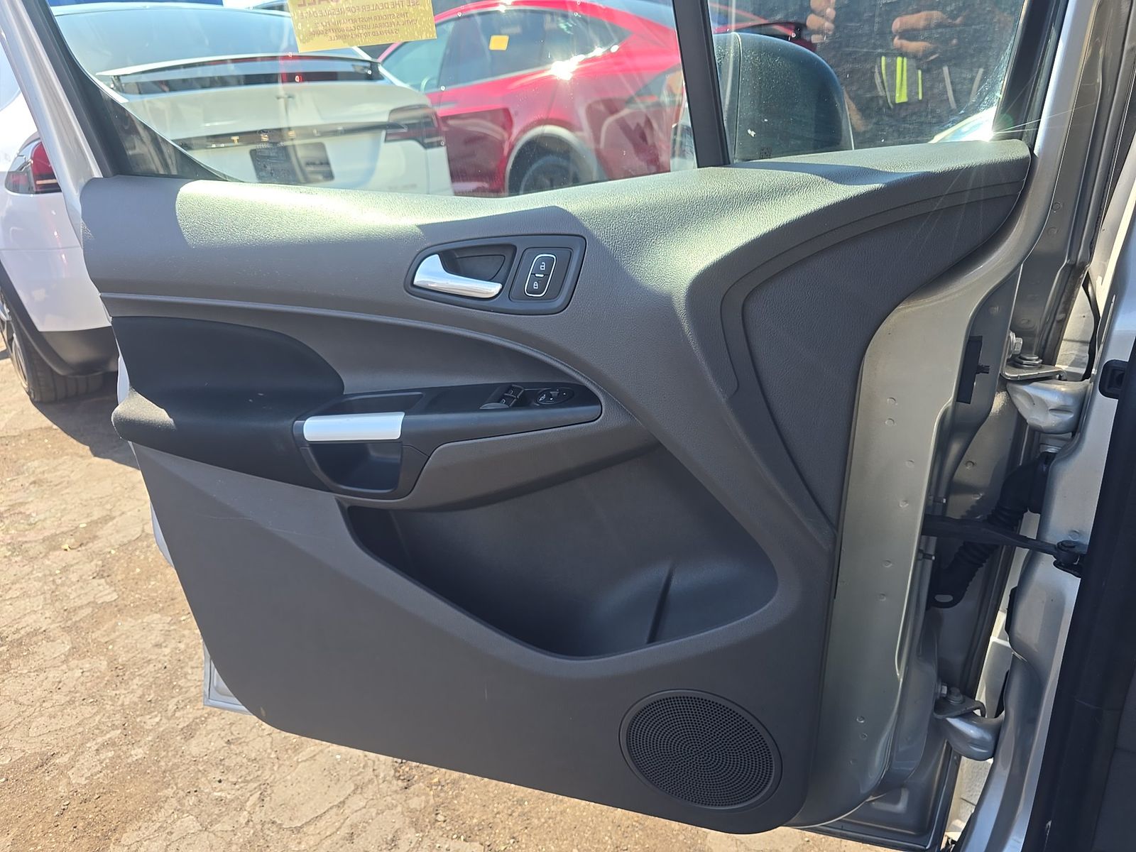 FORD TRANSIT CONNECT - 10