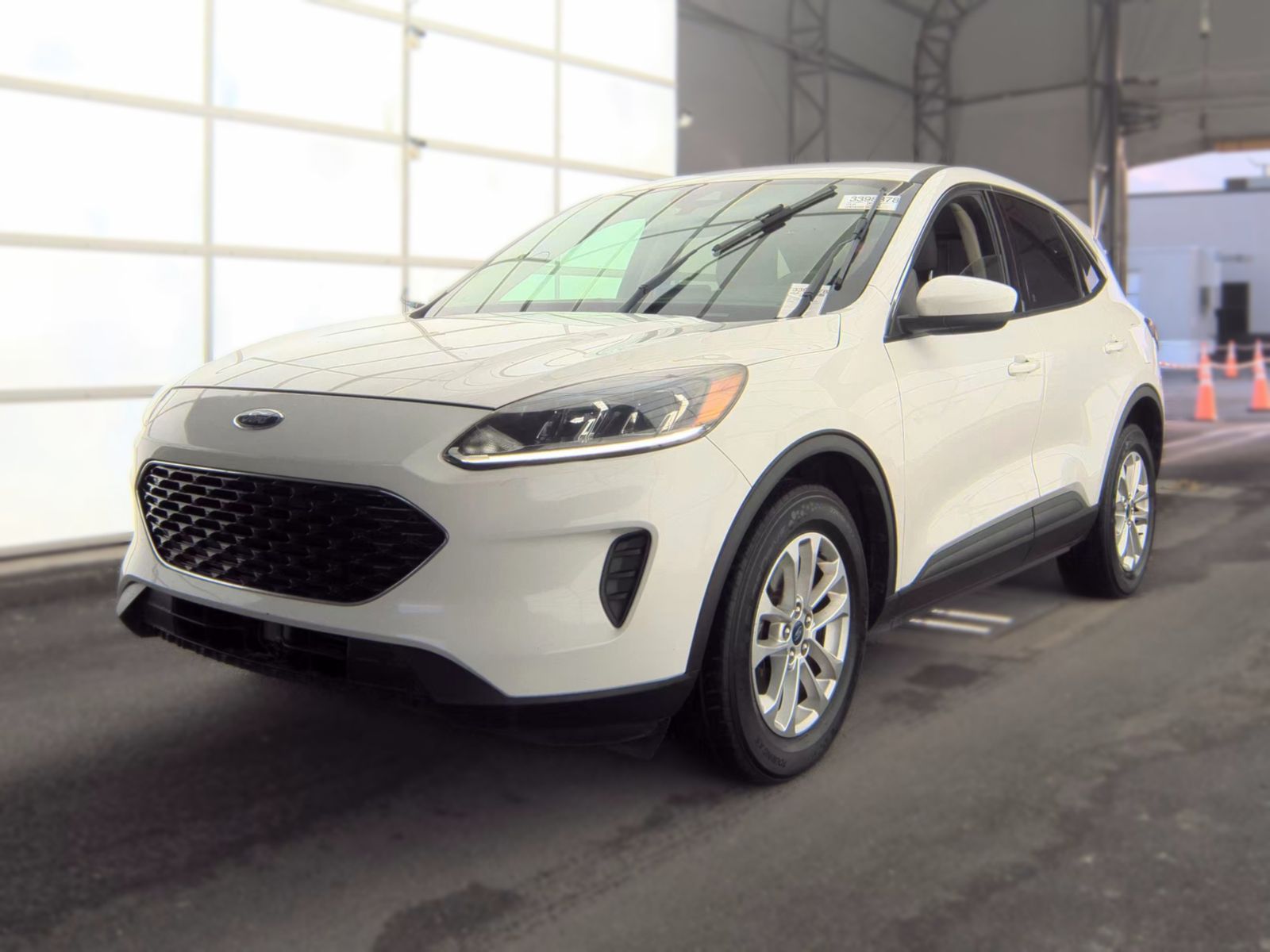 FORD ESCAPE - 1