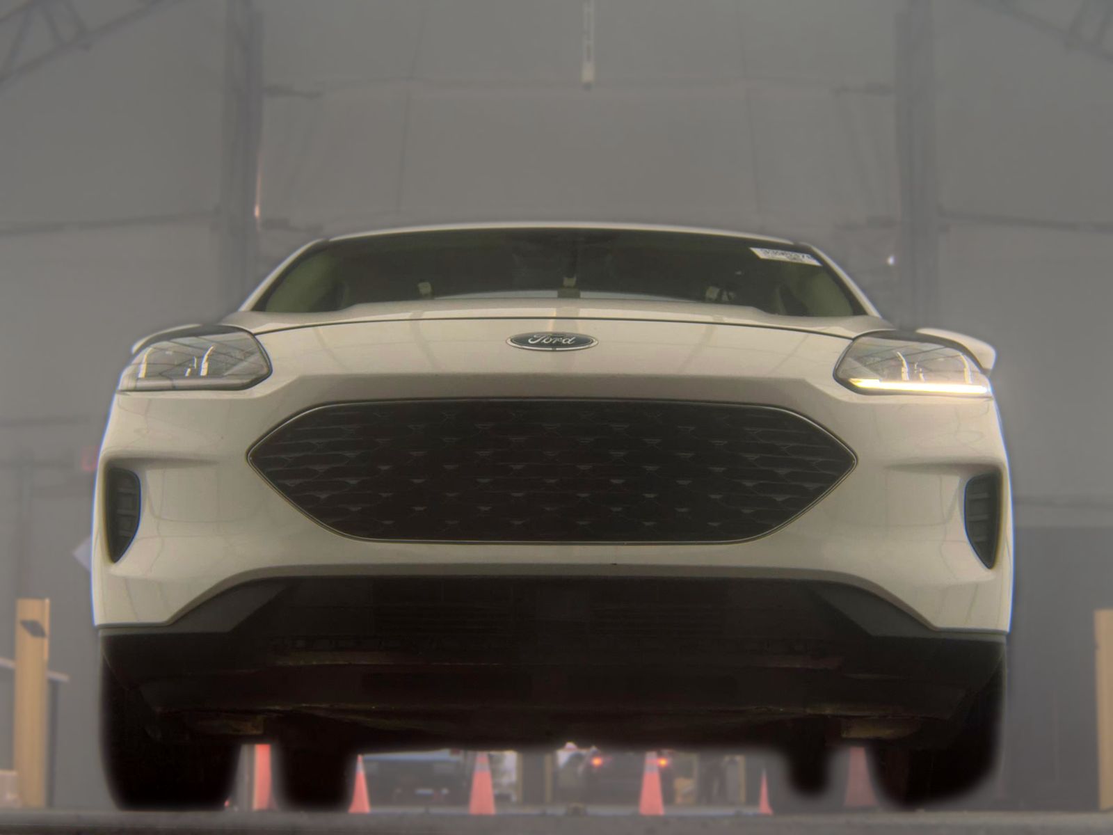 FORD ESCAPE - 4
