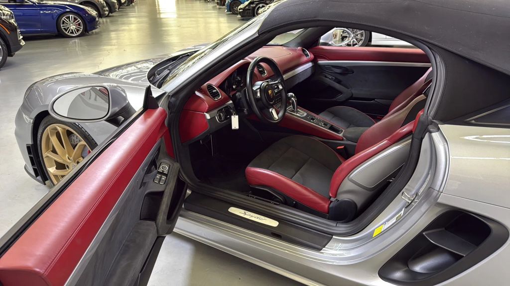 2022 Porsche 718 Boxster Spyder RWD