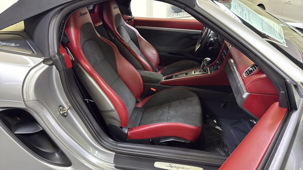 2022 Porsche 718 Boxster Spyder RWD