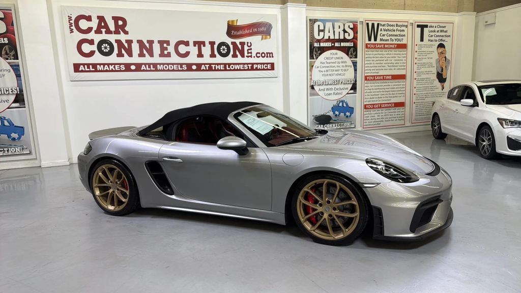 2022 Porsche 718 Boxster Spyder RWD