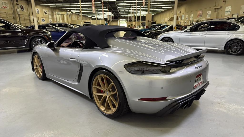 2022 Porsche 718 Boxster Spyder RWD
