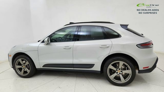 2024 Porsche Macan Base AWD