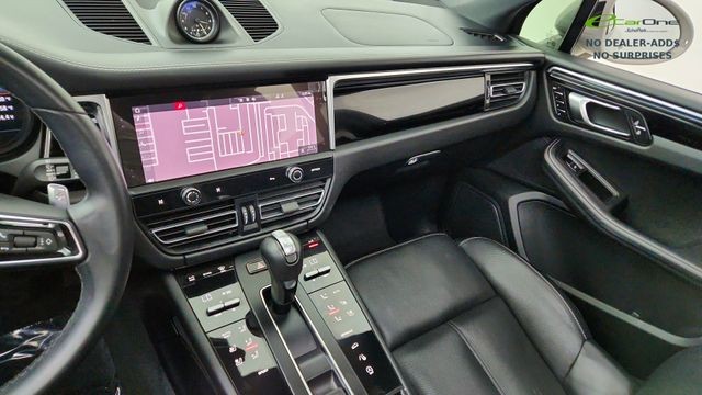 2024 Porsche Macan Base AWD