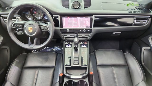 2024 Porsche Macan Base AWD
