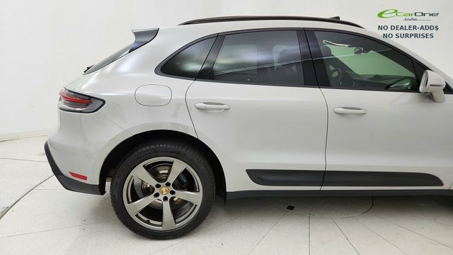 2024 Porsche Macan Base AWD