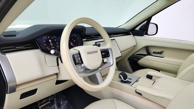 2024 Land Rover Range Rover SE AWD