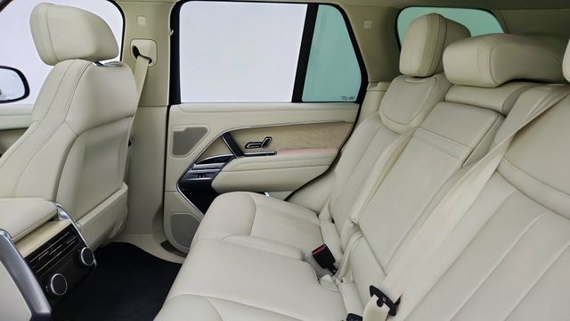 2024 Land Rover Range Rover SE AWD