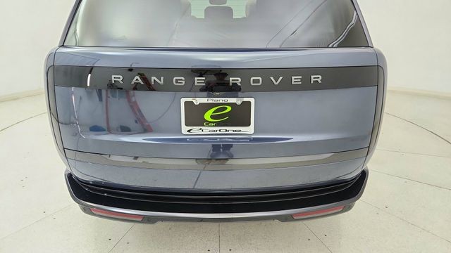 2024 Land Rover Range Rover SE AWD