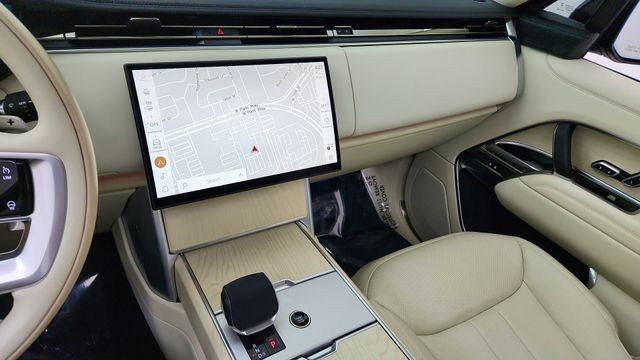 2024 Land Rover Range Rover SE AWD