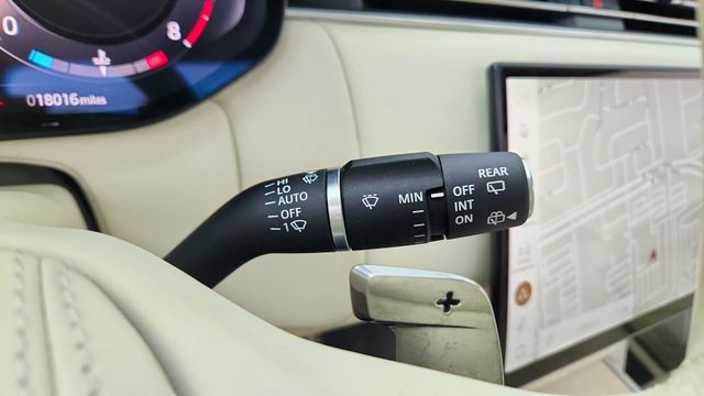 2024 Land Rover Range Rover SE AWD