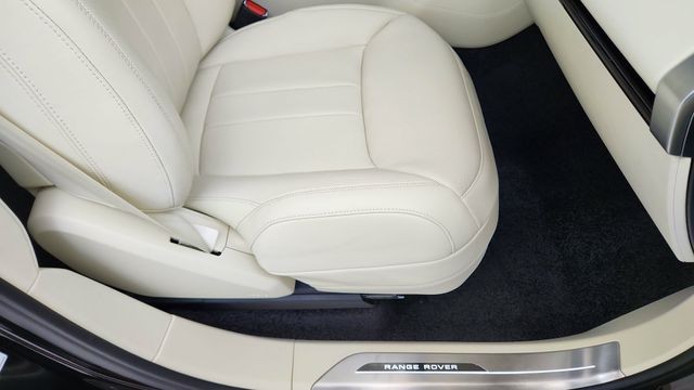 2023 Land Rover Range Rover SE AWD