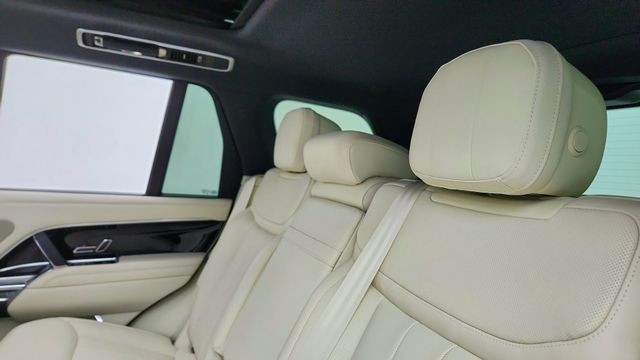 2023 Land Rover Range Rover SE AWD