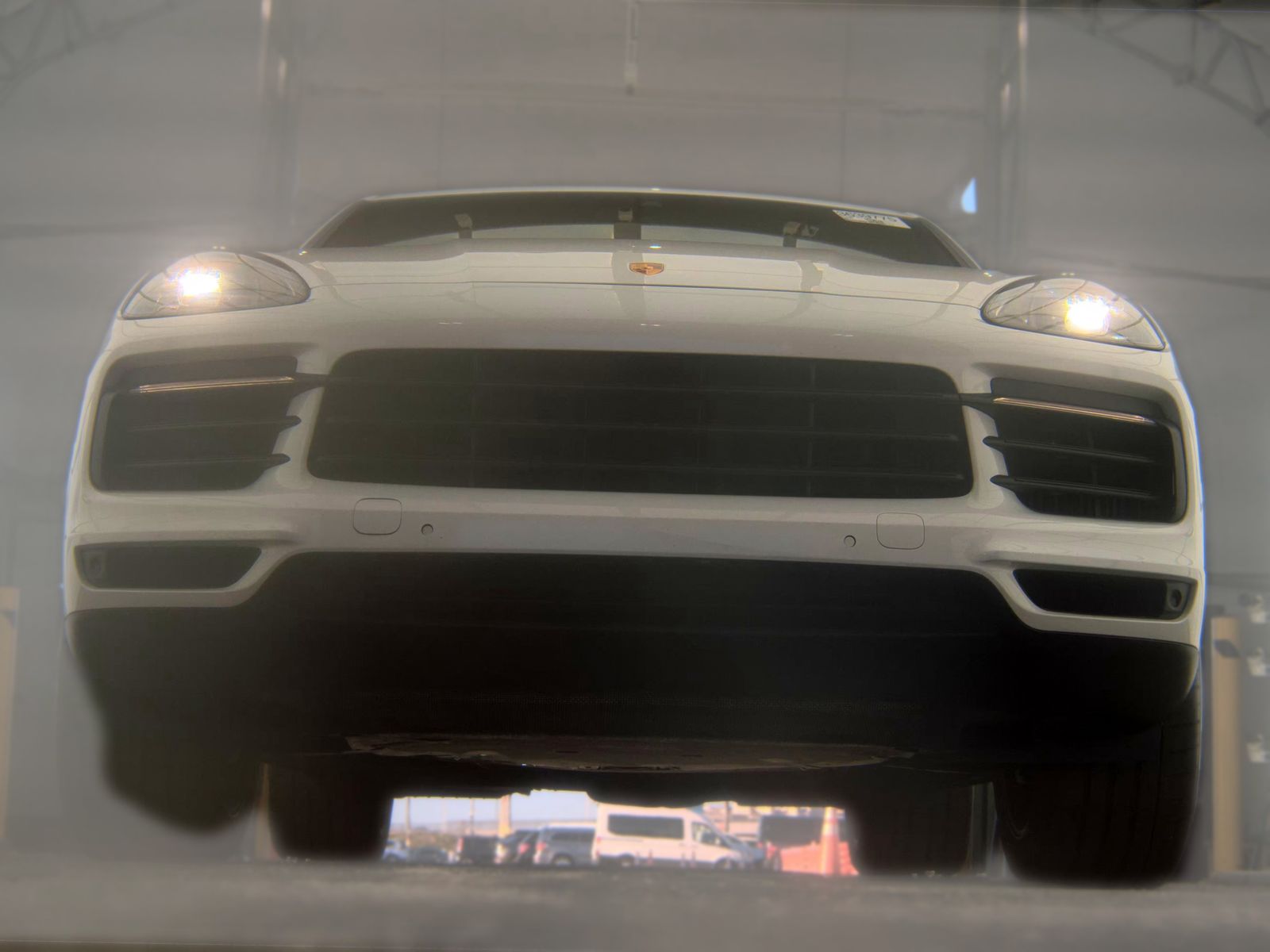 PORSCHE CAYENNE - 4
