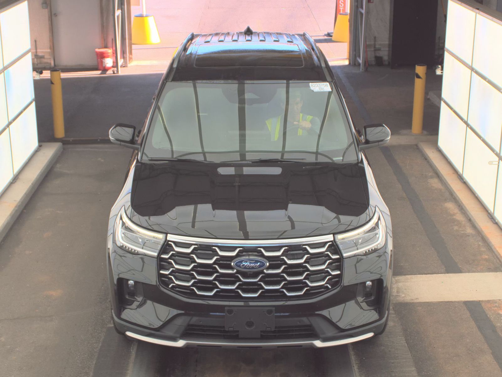 FORD EXPLORER - 3