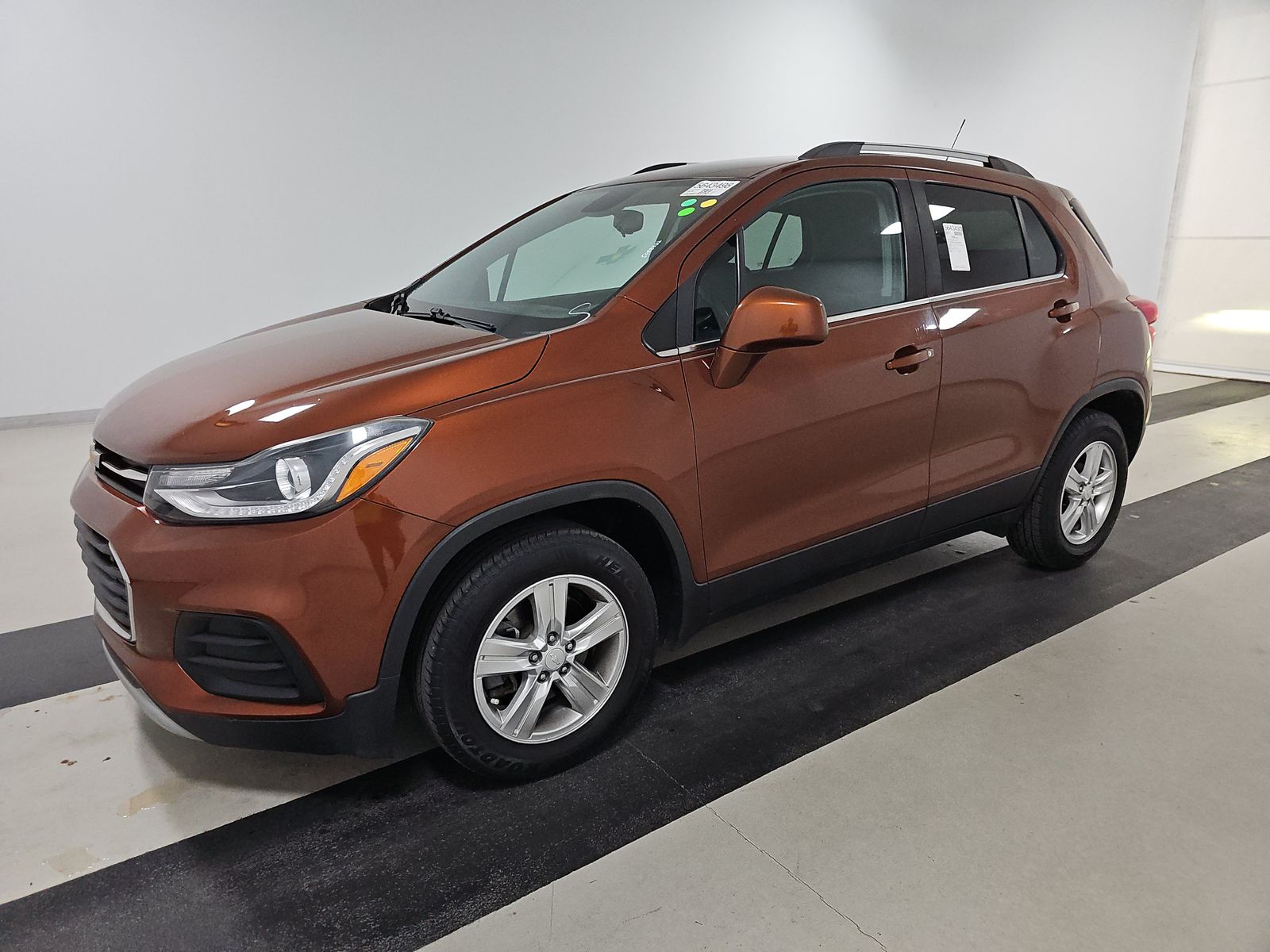 CHEVROLET TRAX - 1