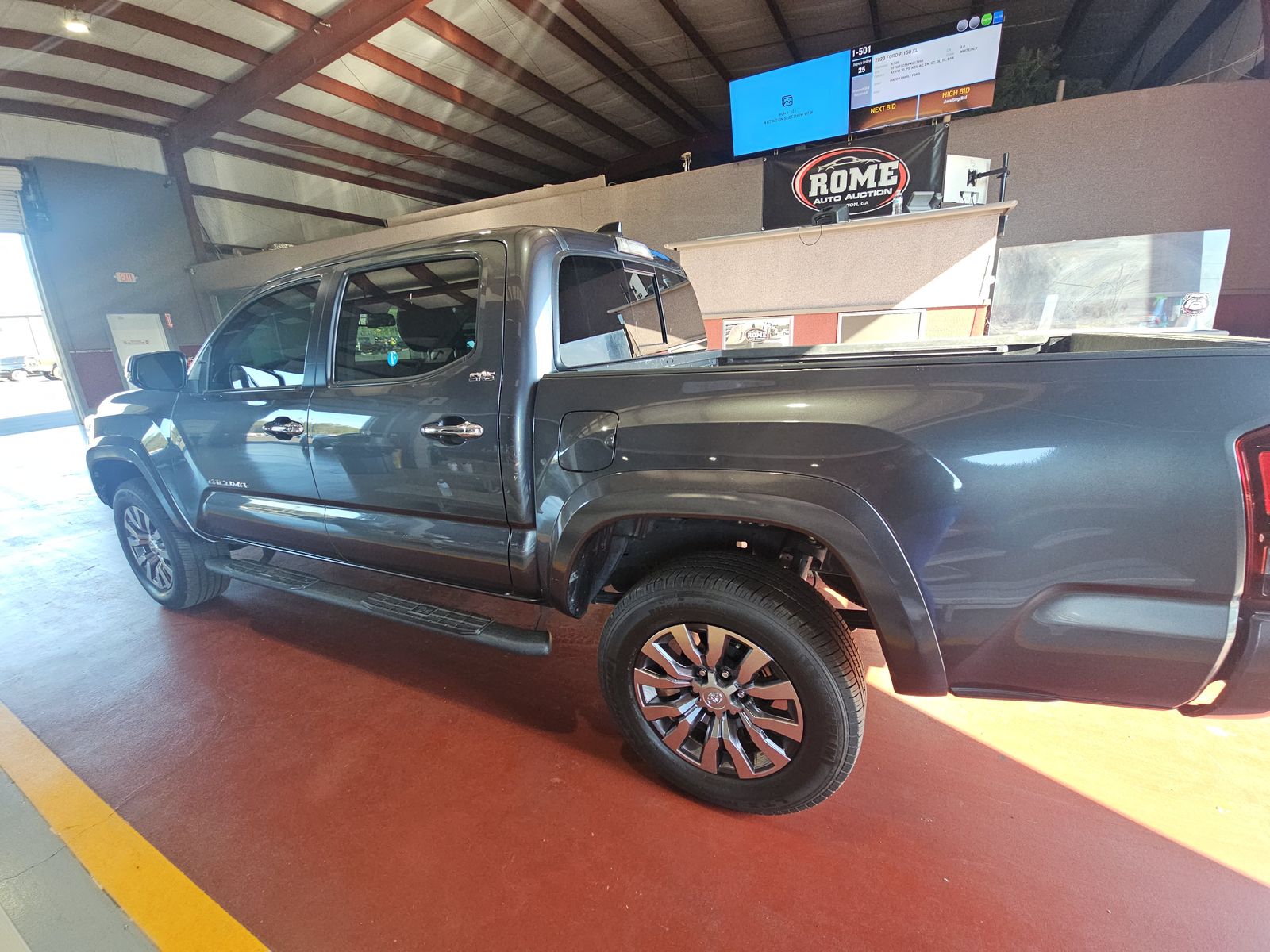 2023 Toyota Tacoma SR5 RWD