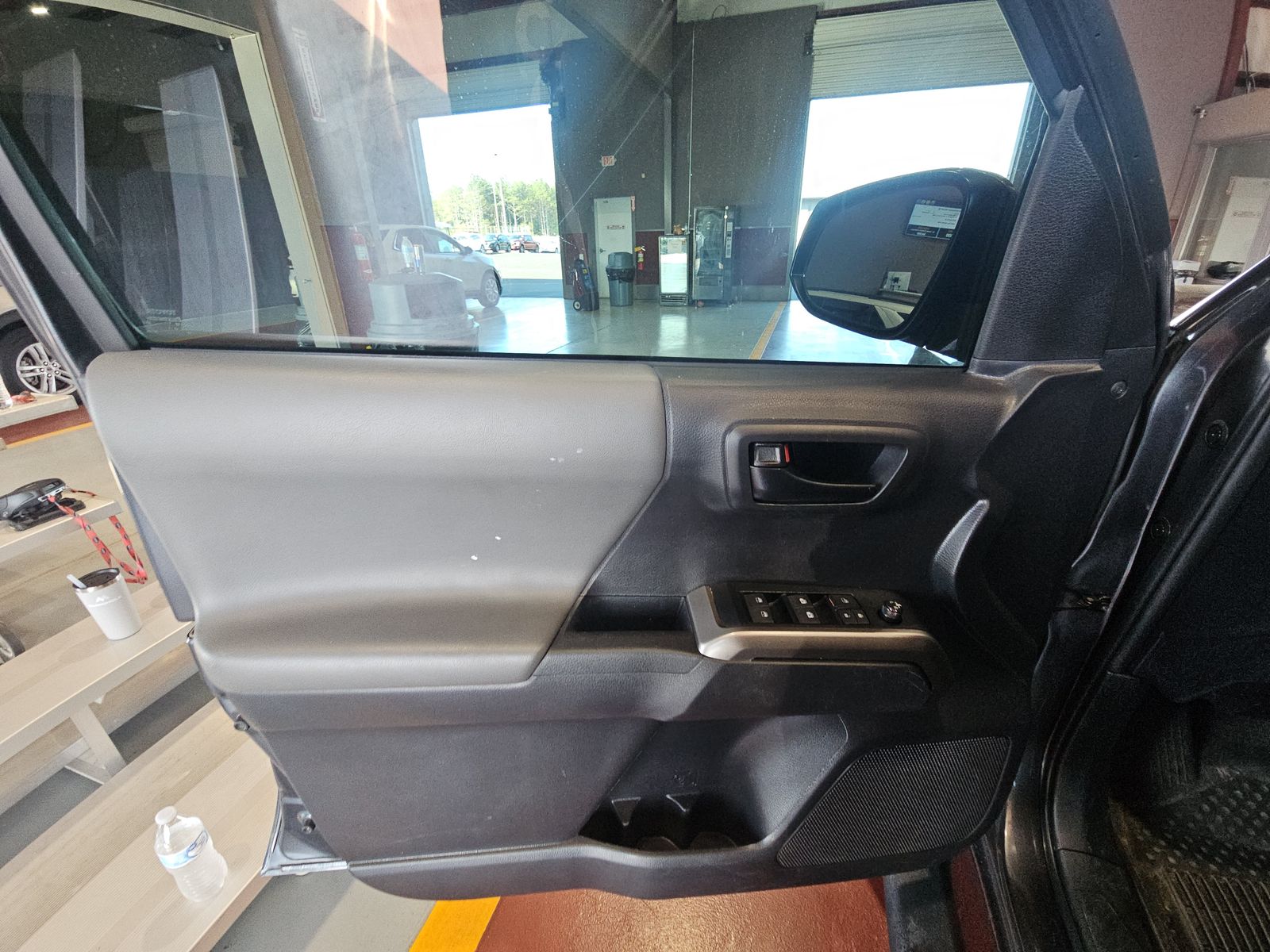 2023 Toyota Tacoma SR5 RWD