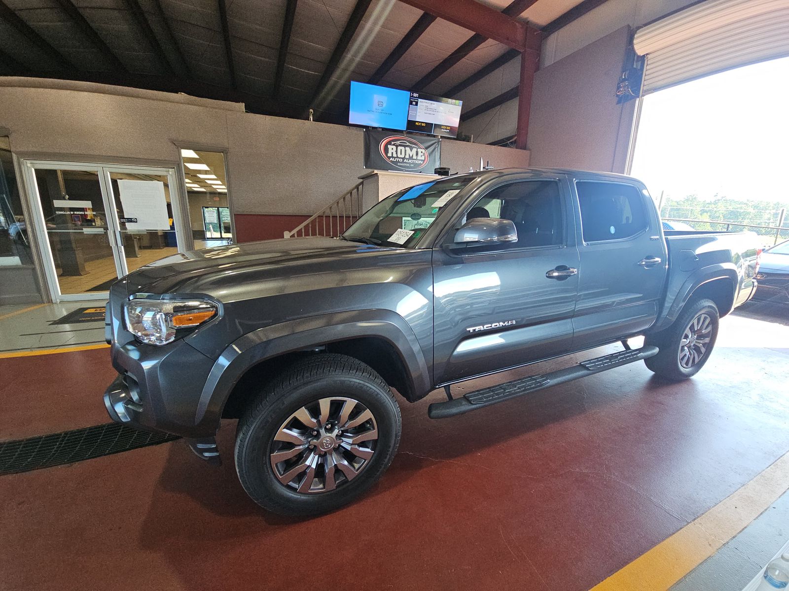 2023 Toyota Tacoma SR5 RWD