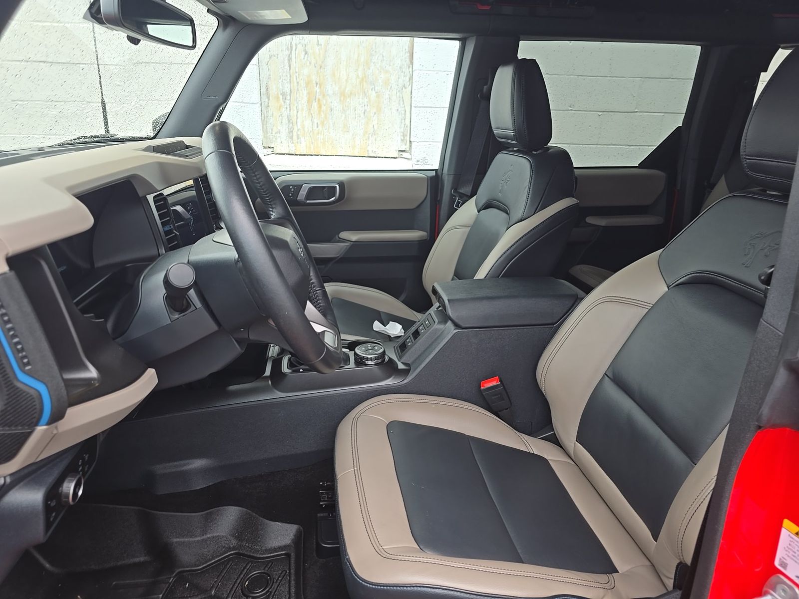 FORD BRONCO - 8