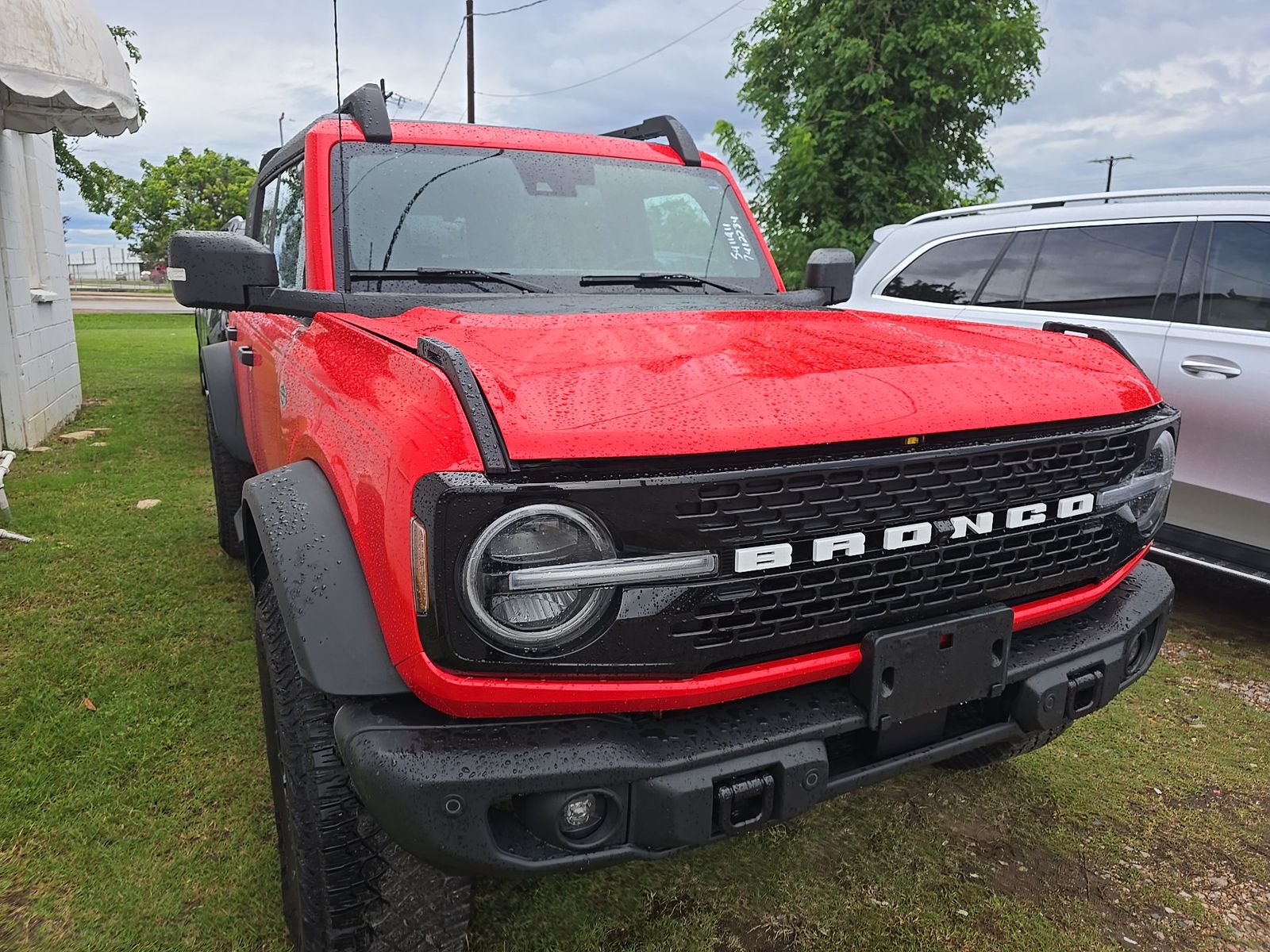 FORD BRONCO - 4