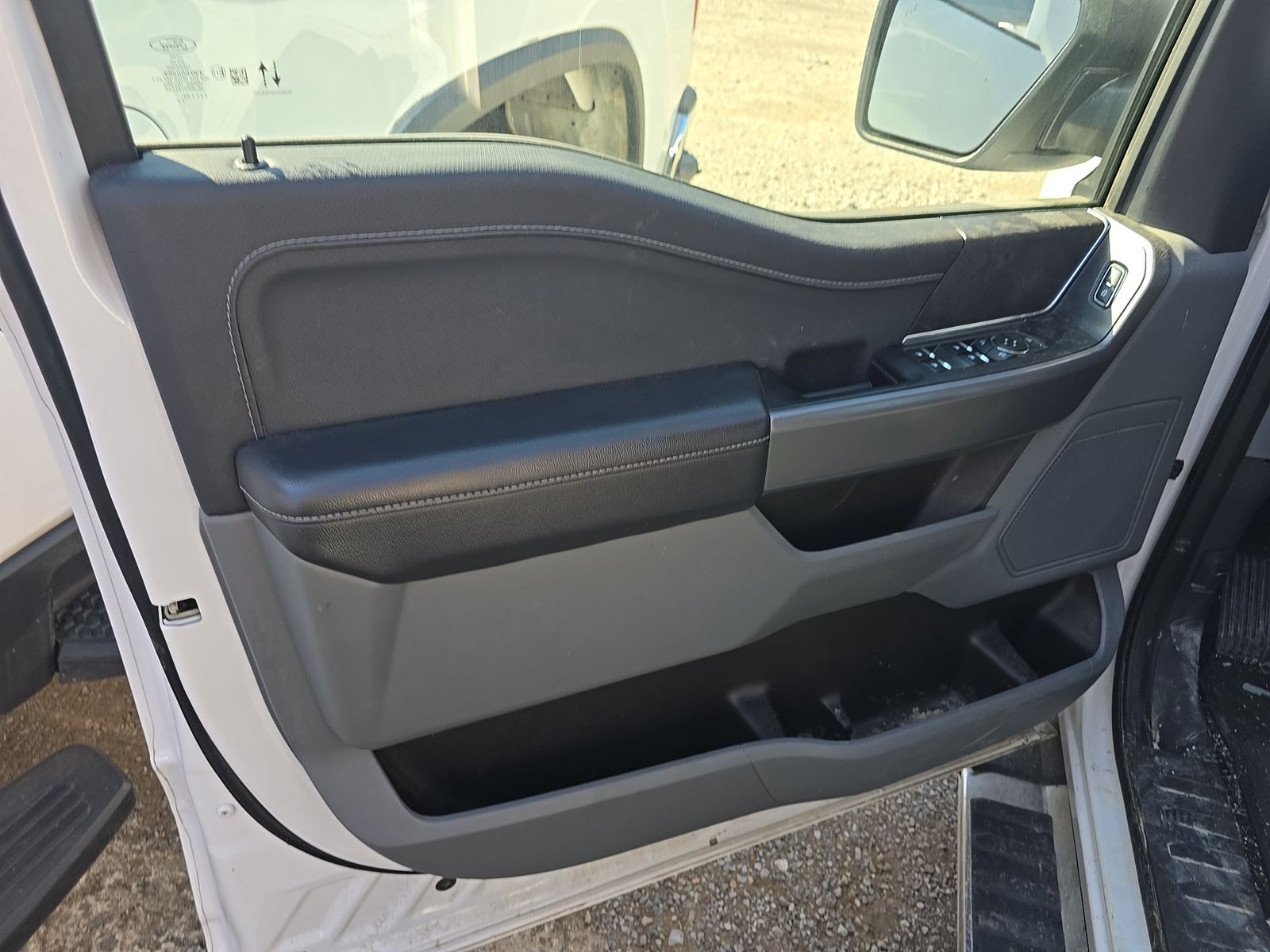 2025 Ford F-150 XLT RWD