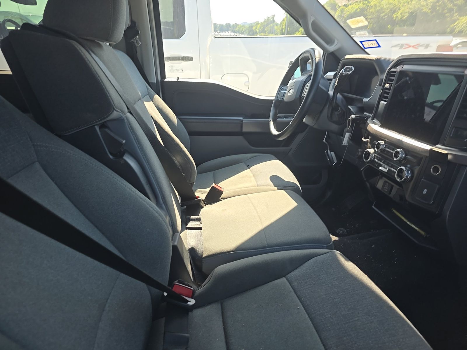 2025 Ford F-150 XLT RWD
