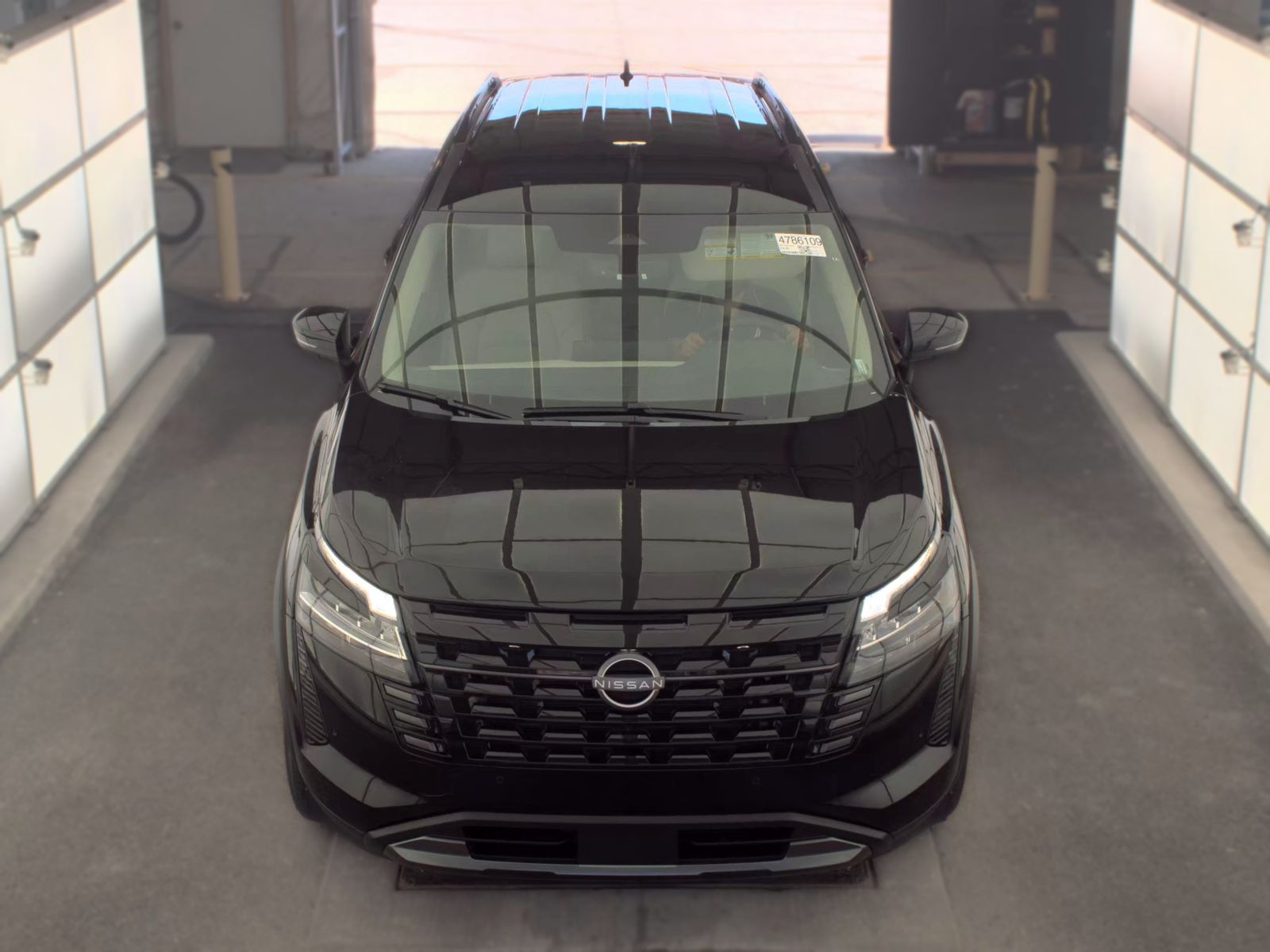 2026 Nissan Pathfinder SL FWD