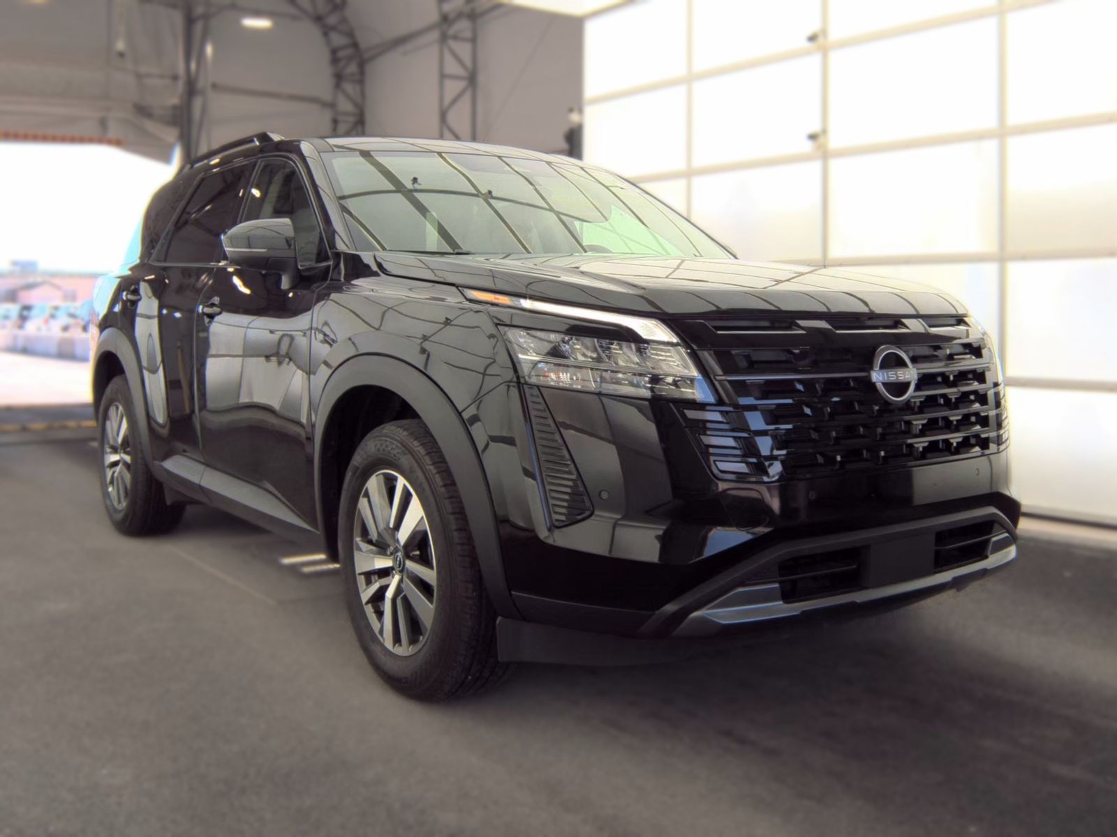 2026 Nissan Pathfinder SL FWD