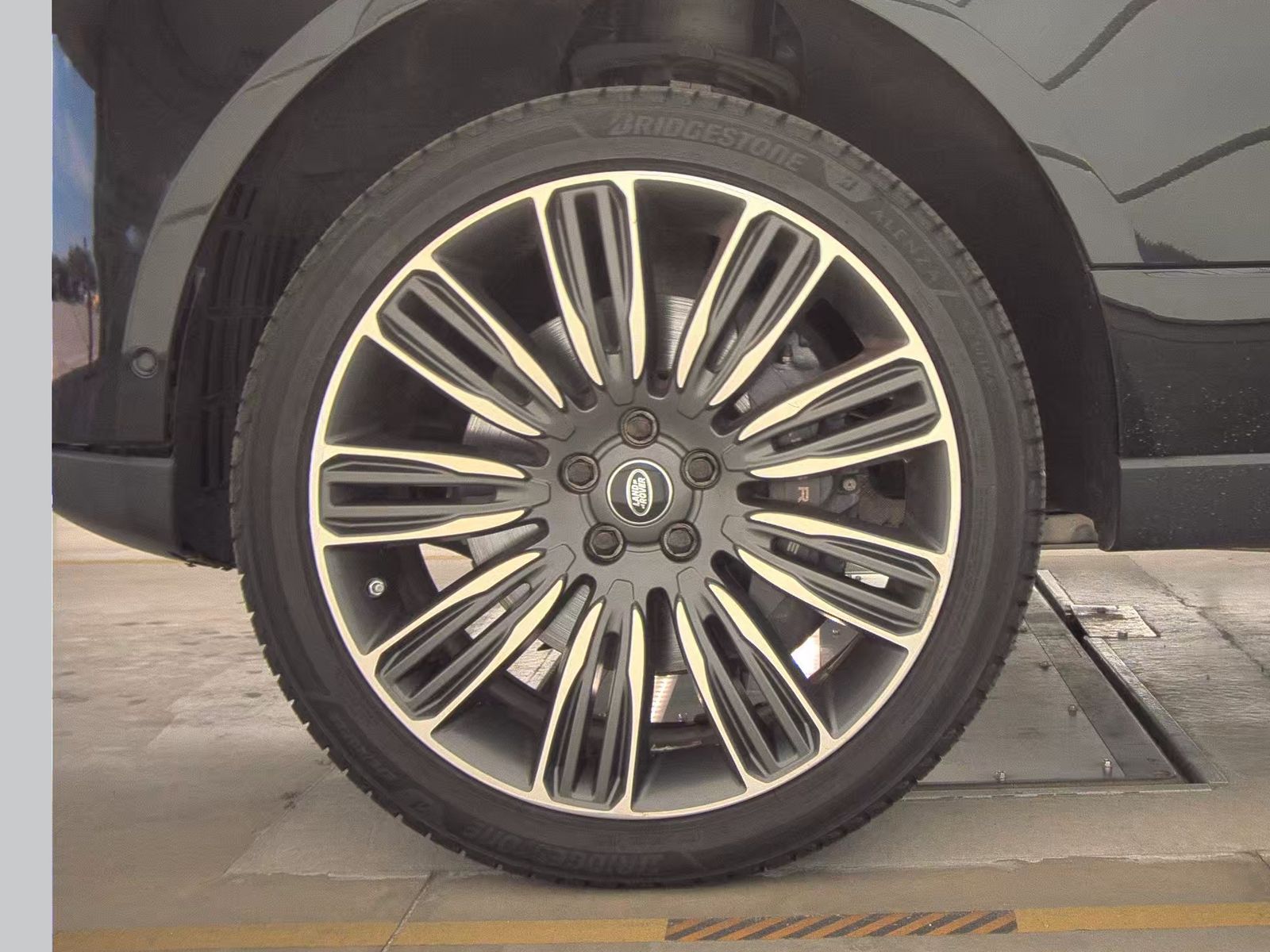 LAND ROVER RANGE ROVER - 10