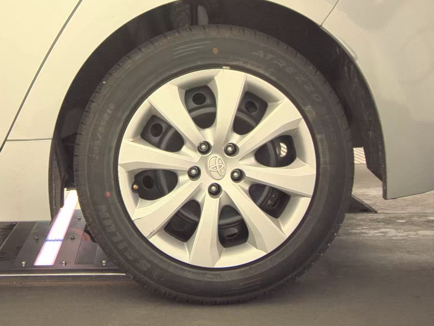 2024 Toyota Corolla LE FWD