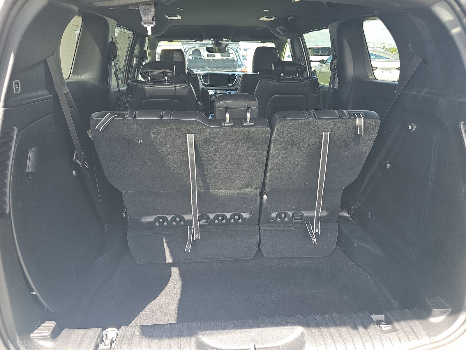 2026 Chrysler Pacifica Select FWD