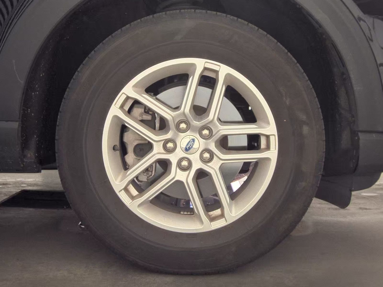 2025 Ford Explorer Active AWD