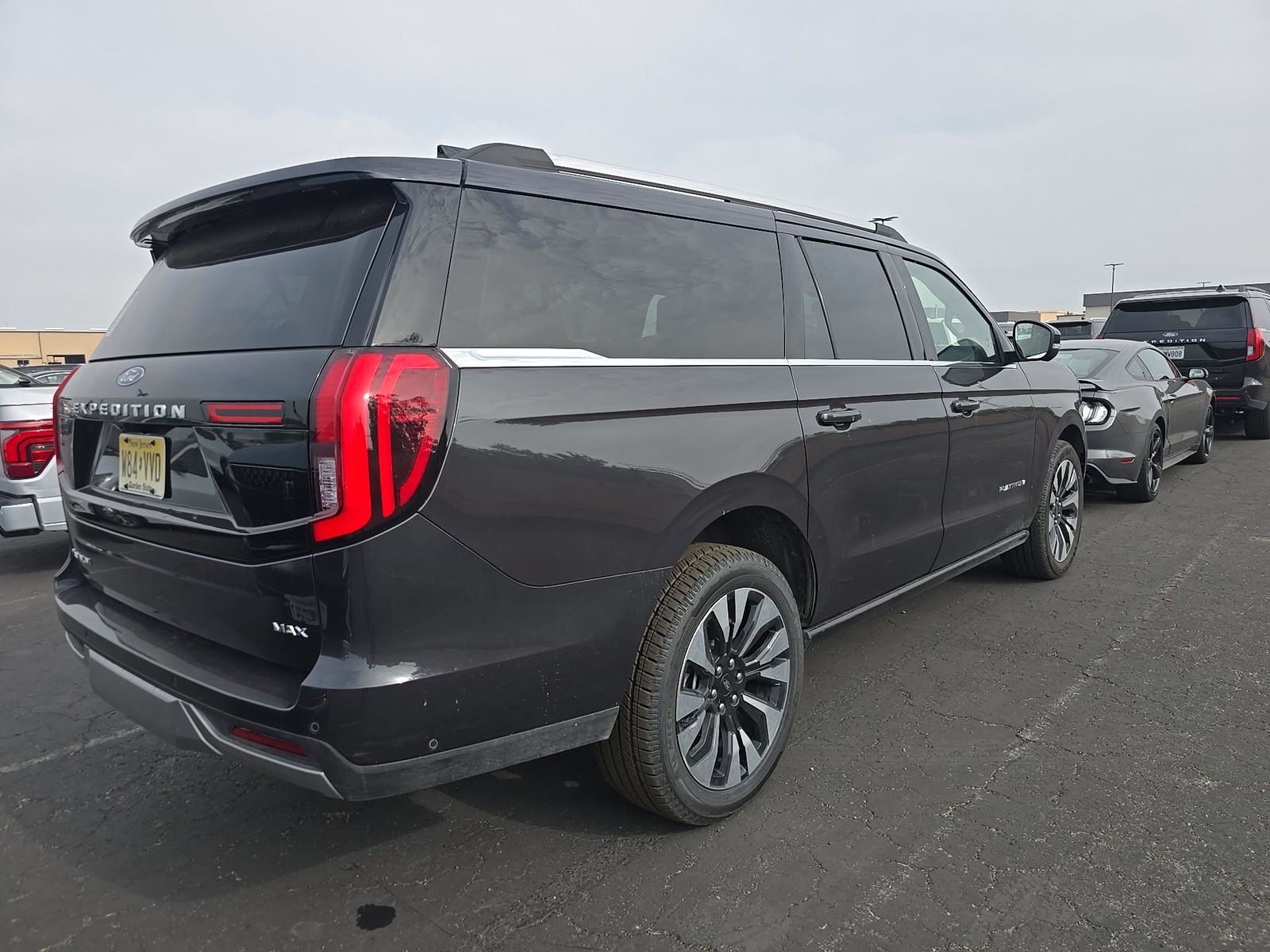 FORD EXPEDITION MAX - 5