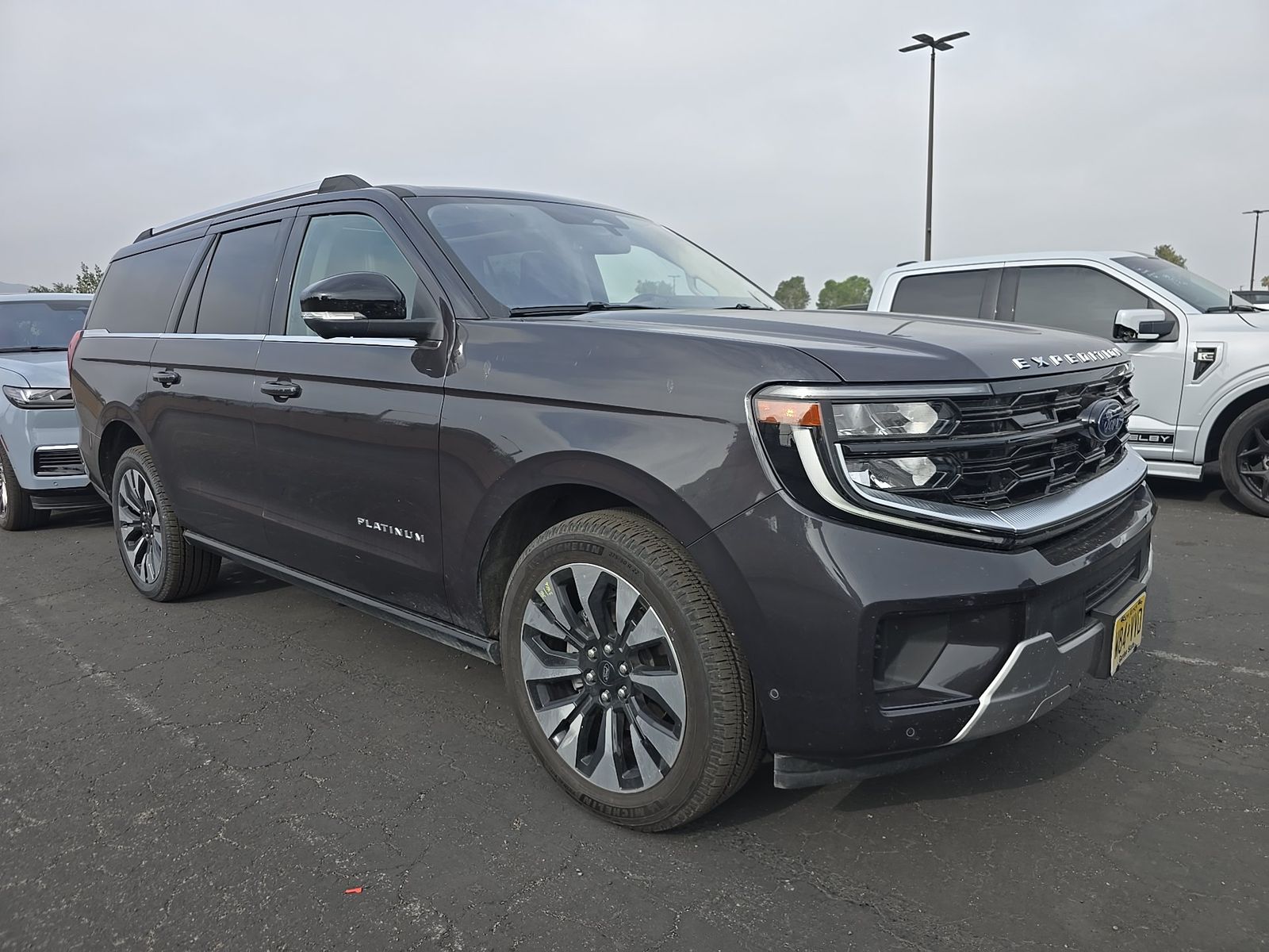 FORD EXPEDITION MAX - 4