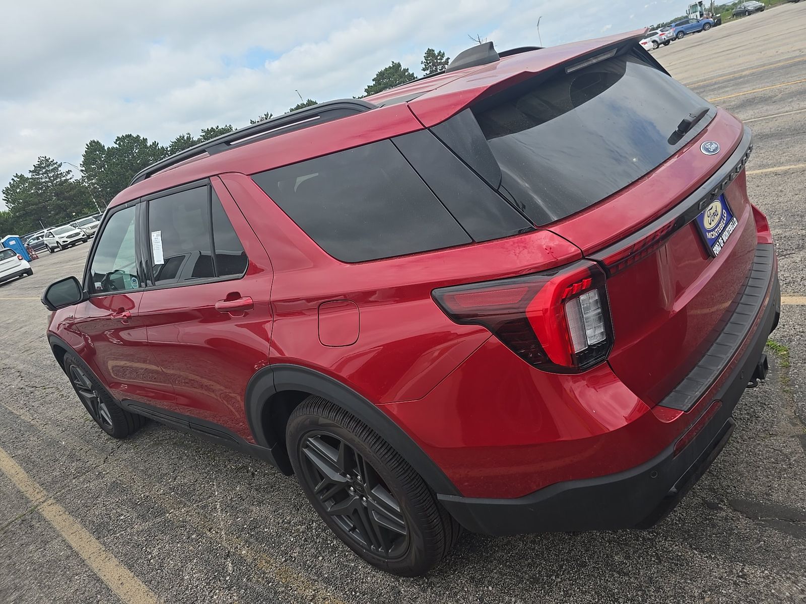 FORD EXPLORER - 7
