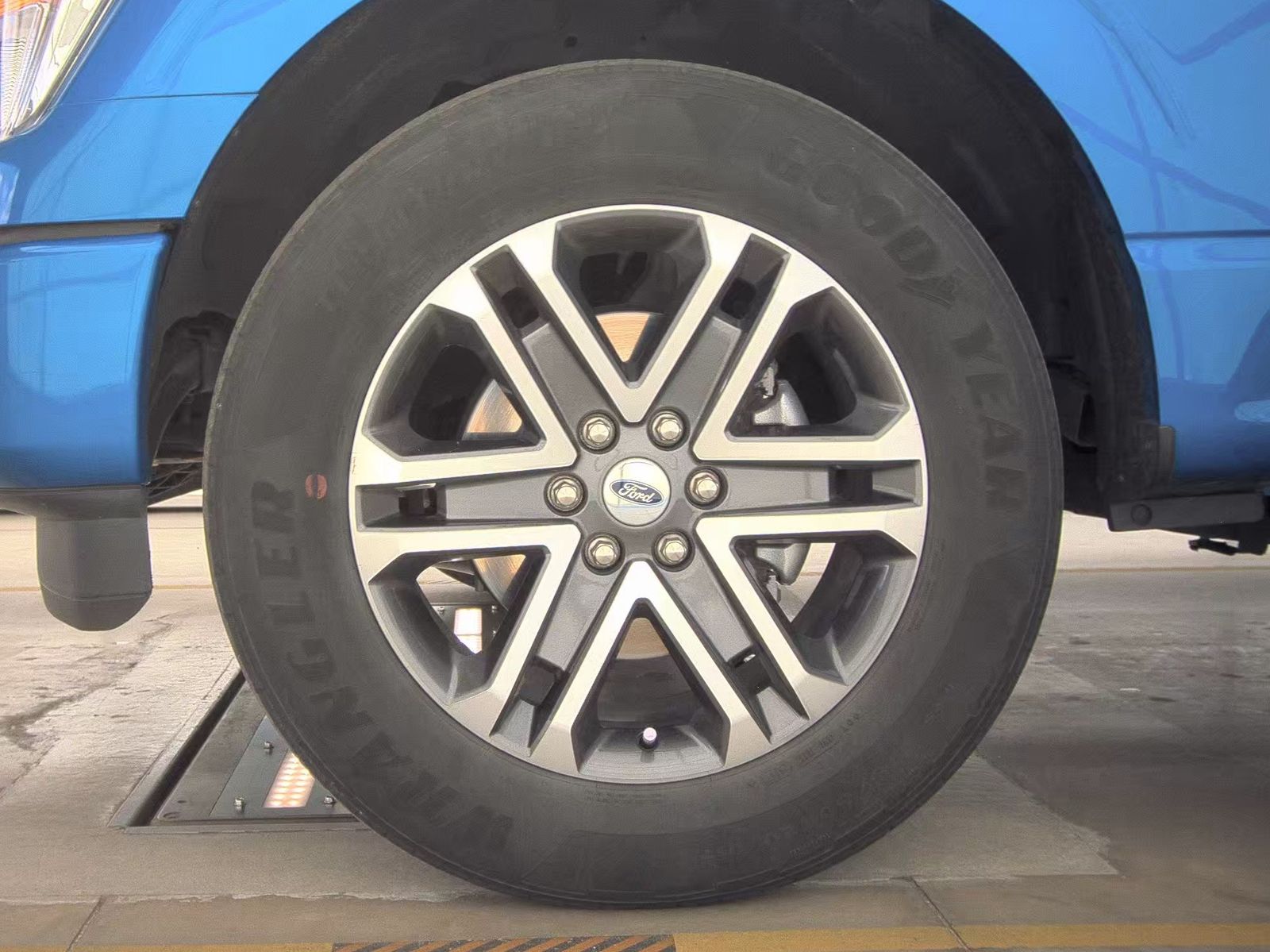 FORD F-150 - 10