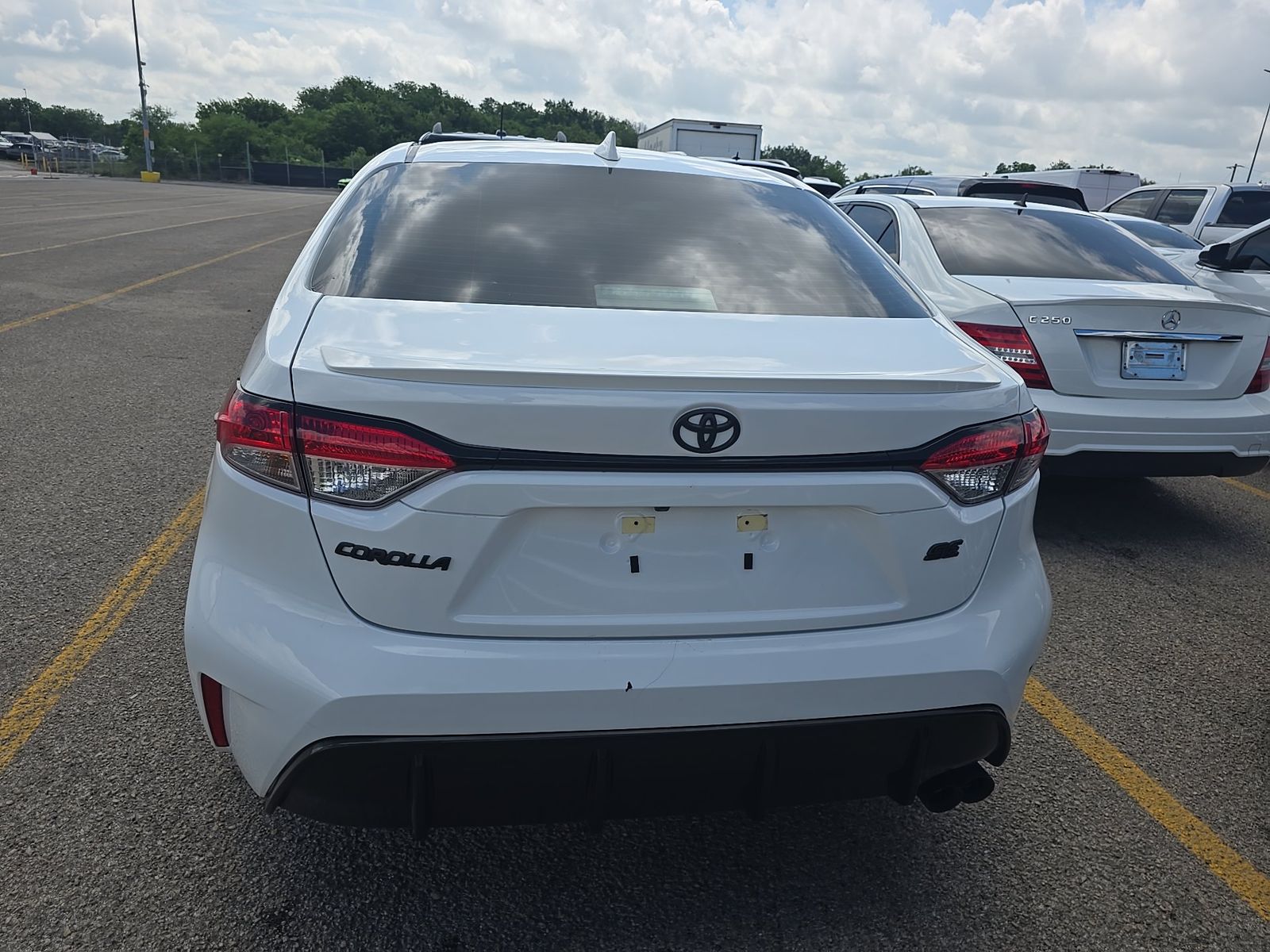 2026 Toyota Corolla SE FWD