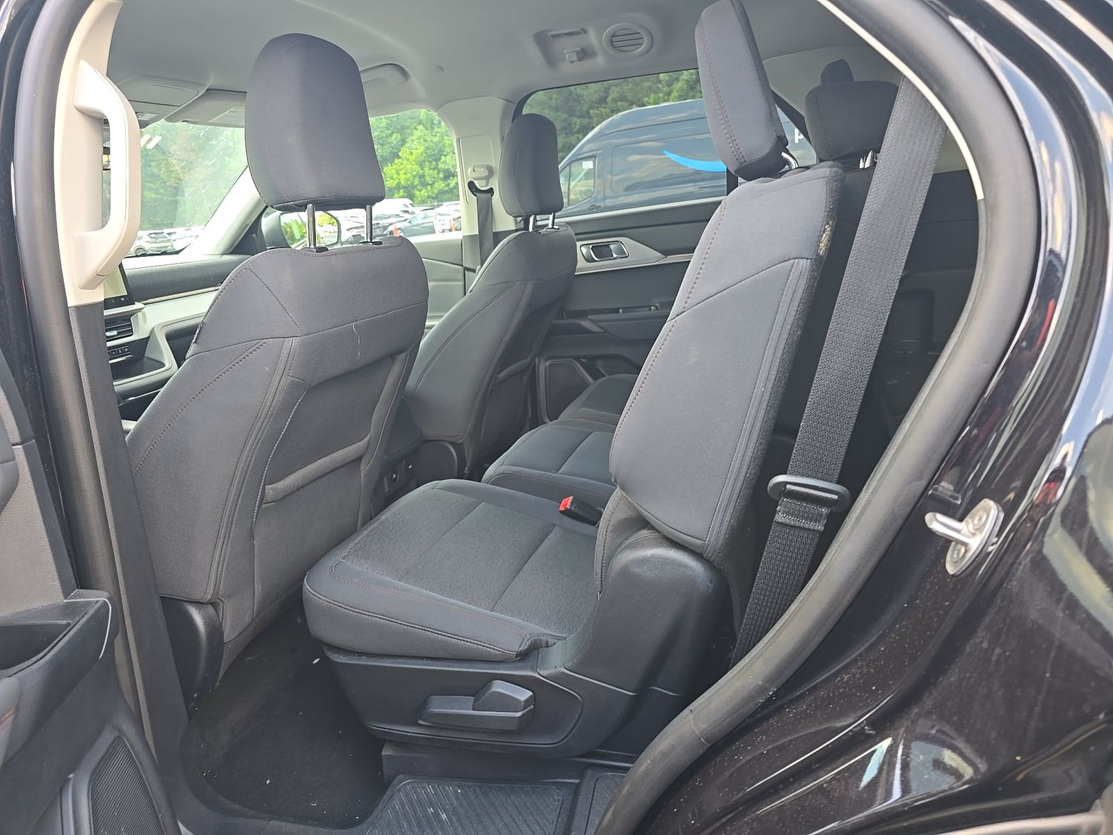 2025 Ford Explorer Active AWD