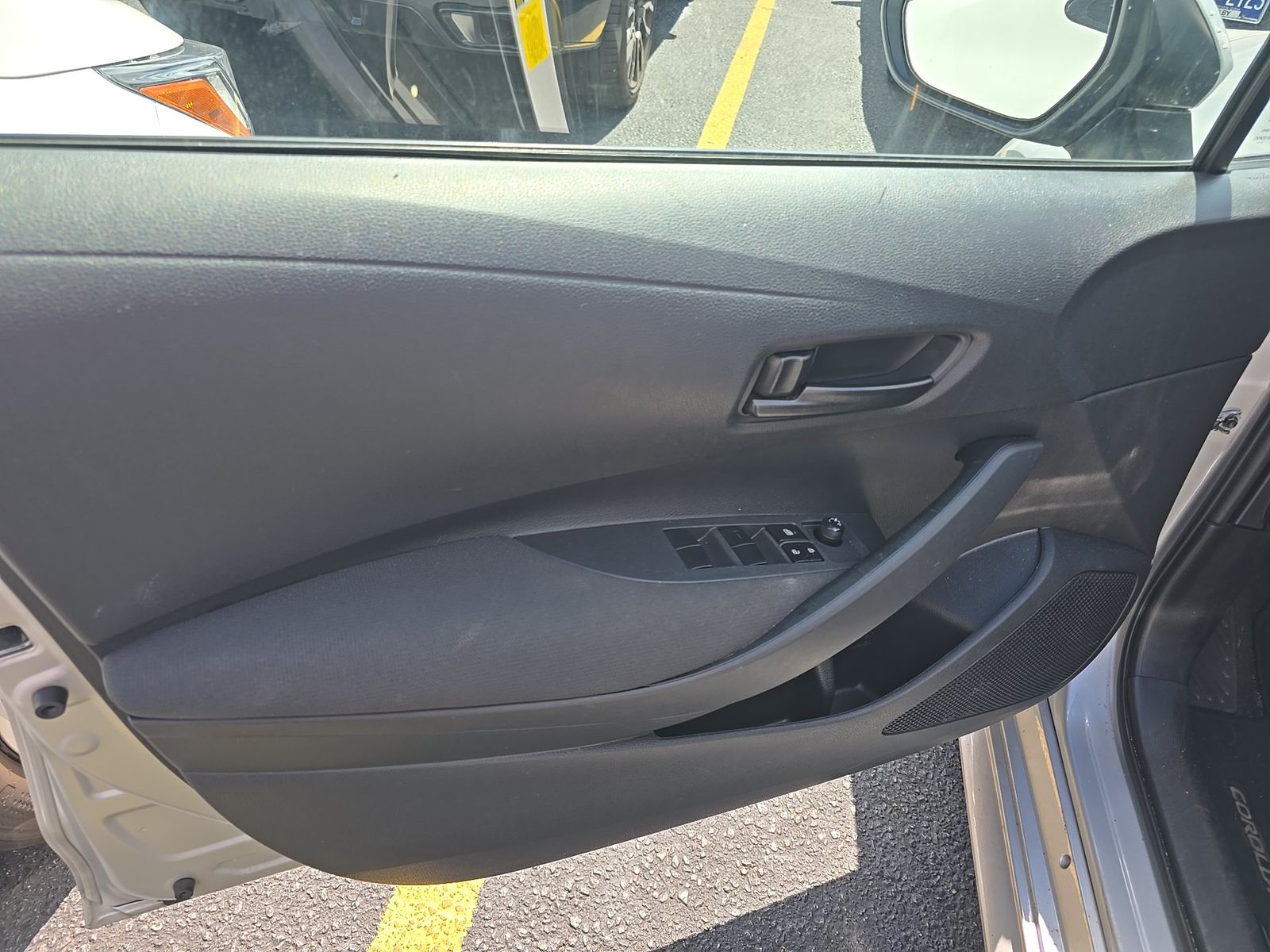 2024 Toyota Corolla LE FWD
