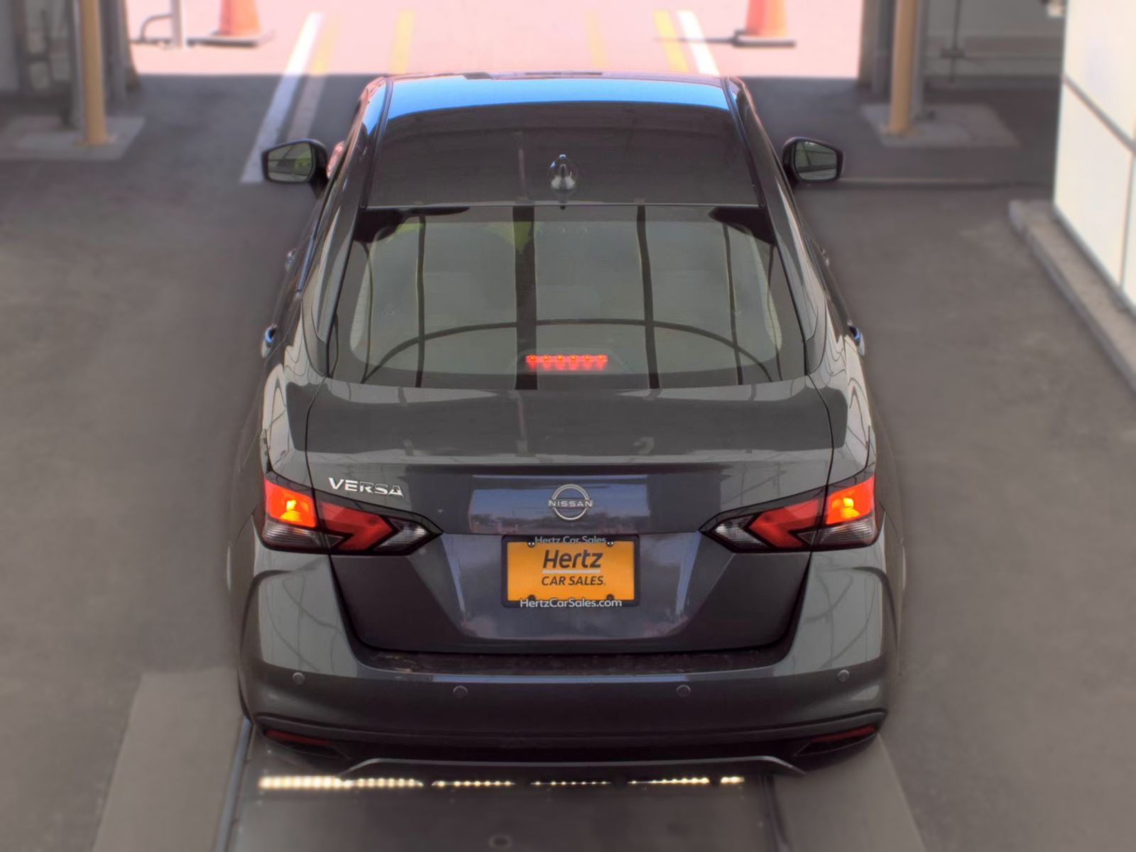 NISSAN VERSA - 7