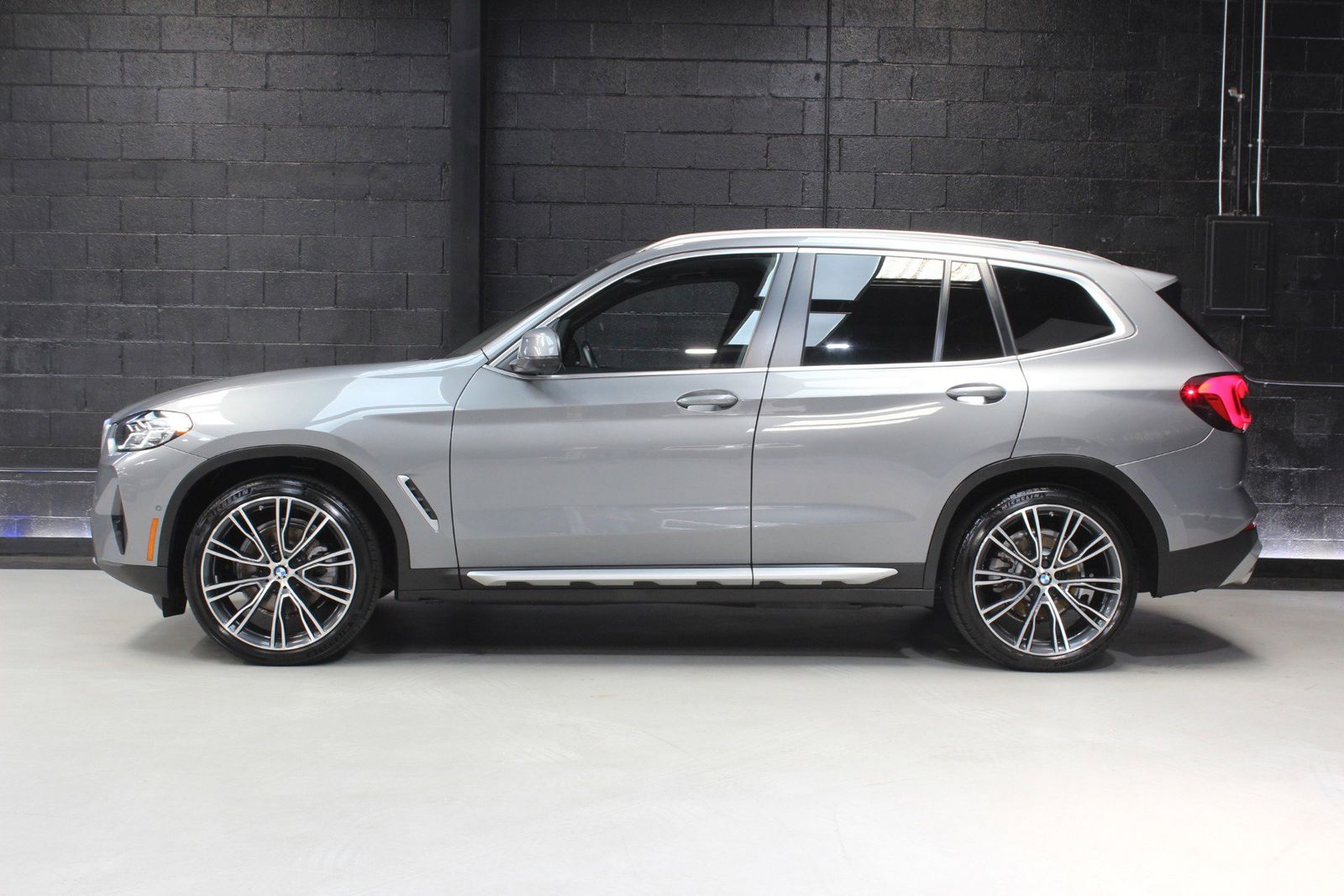 2023 BMW X3 xDrive30i AWD
