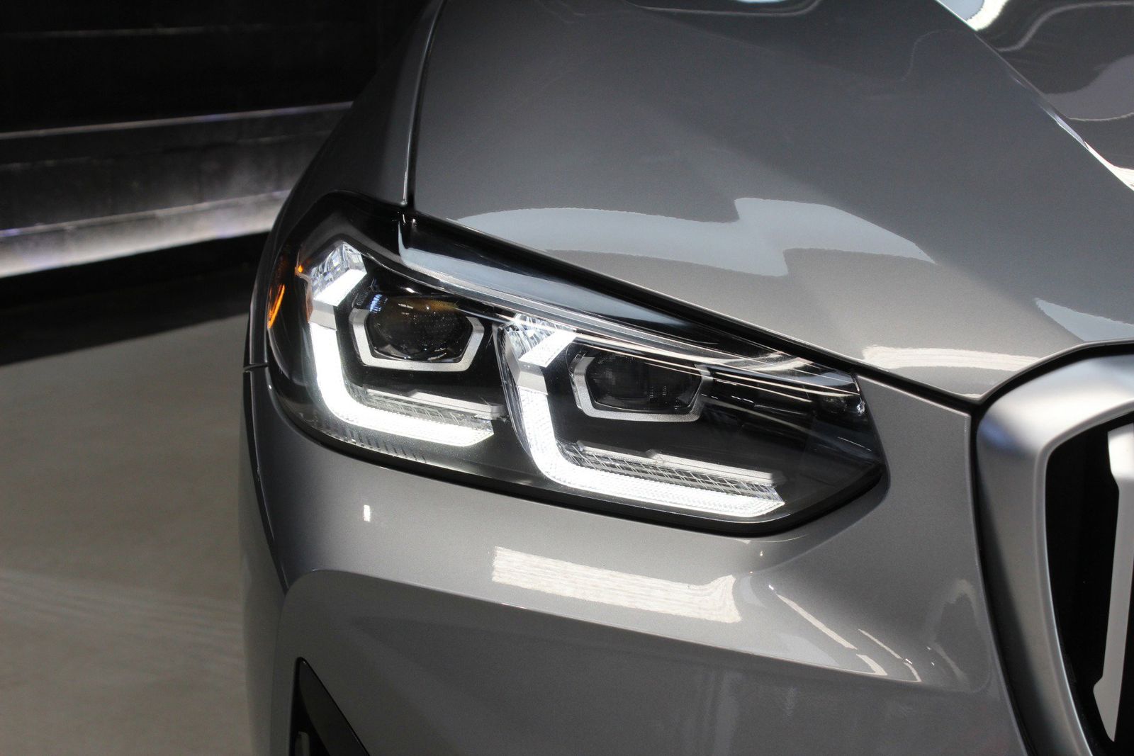 2023 BMW X3 xDrive30i AWD