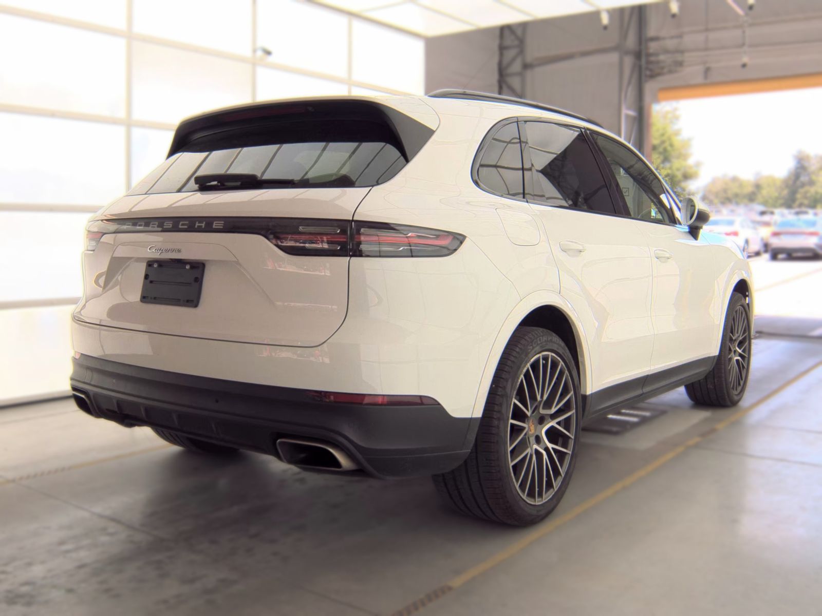 PORSCHE CAYENNE - 6