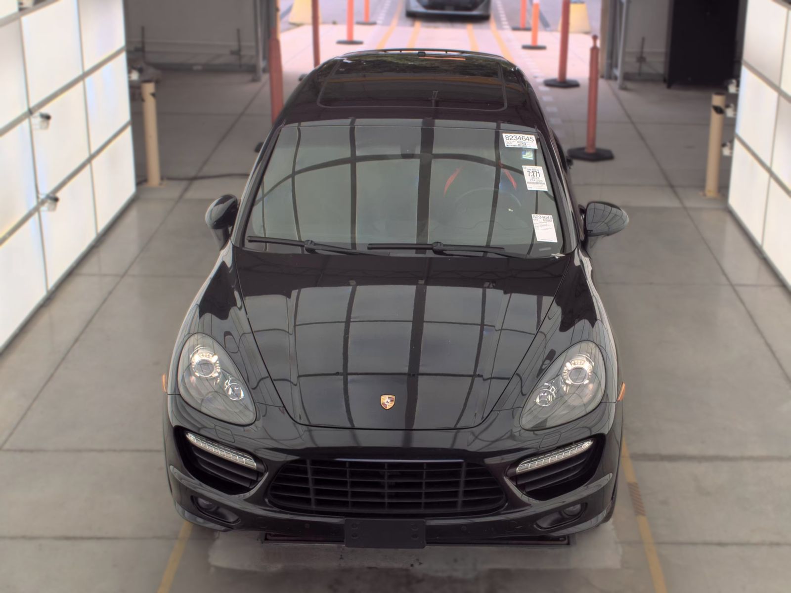 PORSCHE CAYENNE - 3