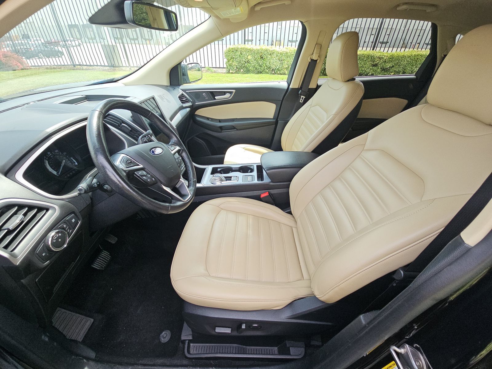 FORD EDGE - 8