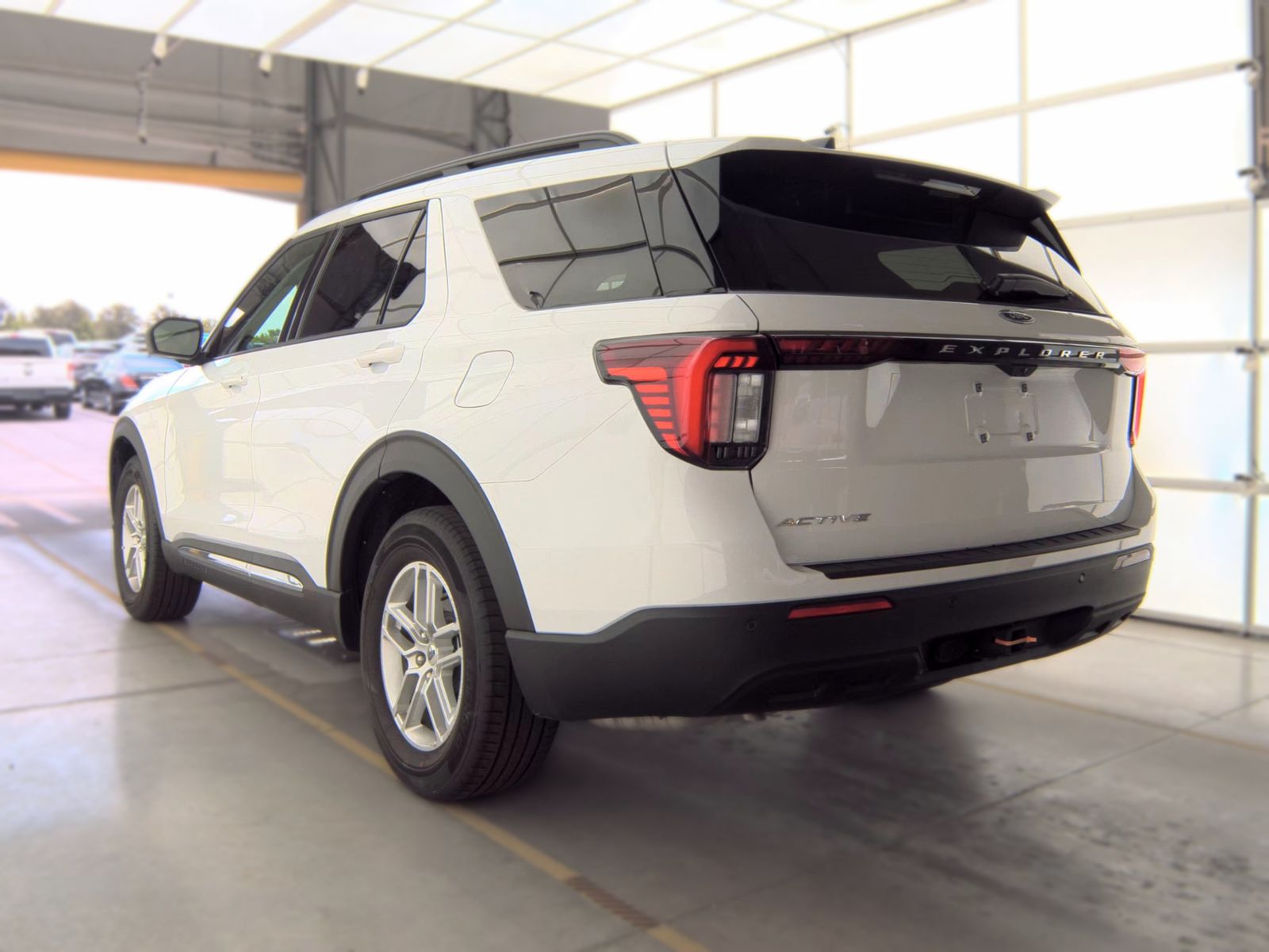 FORD EXPLORER - 9